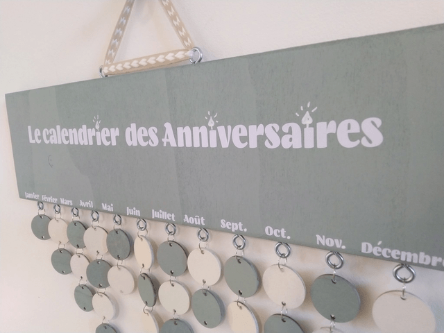 Calendrier perpétuel des anniversaires vert sauge 