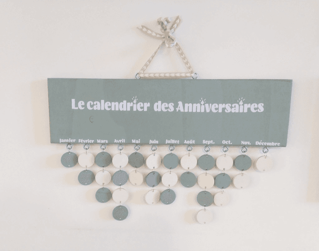 Calendrier perpétuel des anniversaires vert sauge 